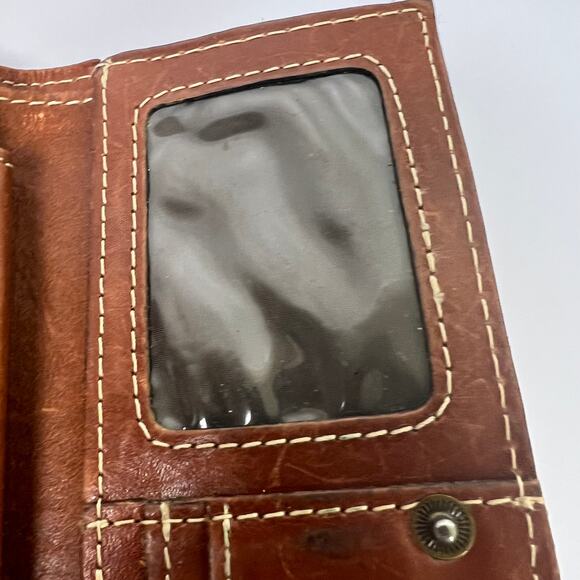 Patricia Nash Terresa Women's Genuine Leather Trifold Snap Wallet 7.75 in Brown - Picture 5 of 16